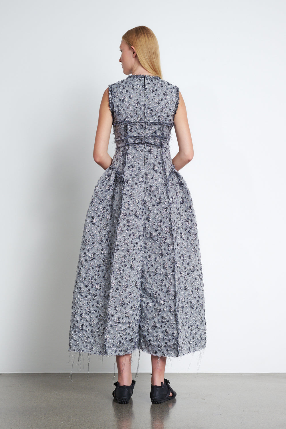 LIA | GOWN LILY MATELASS… SILVER