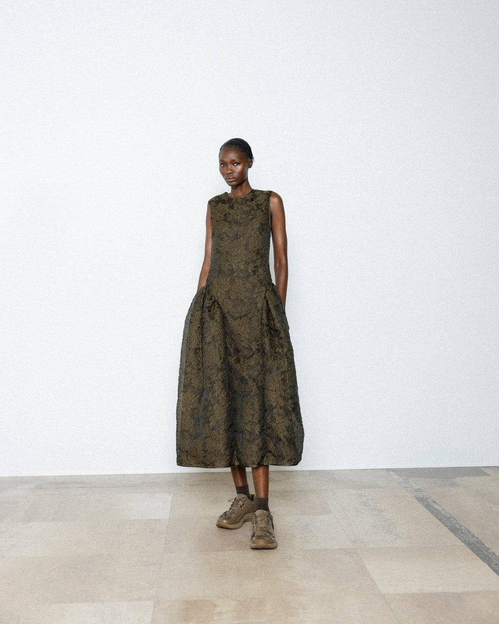 GINE | DRESS POSY MATELASSÉ BROWN