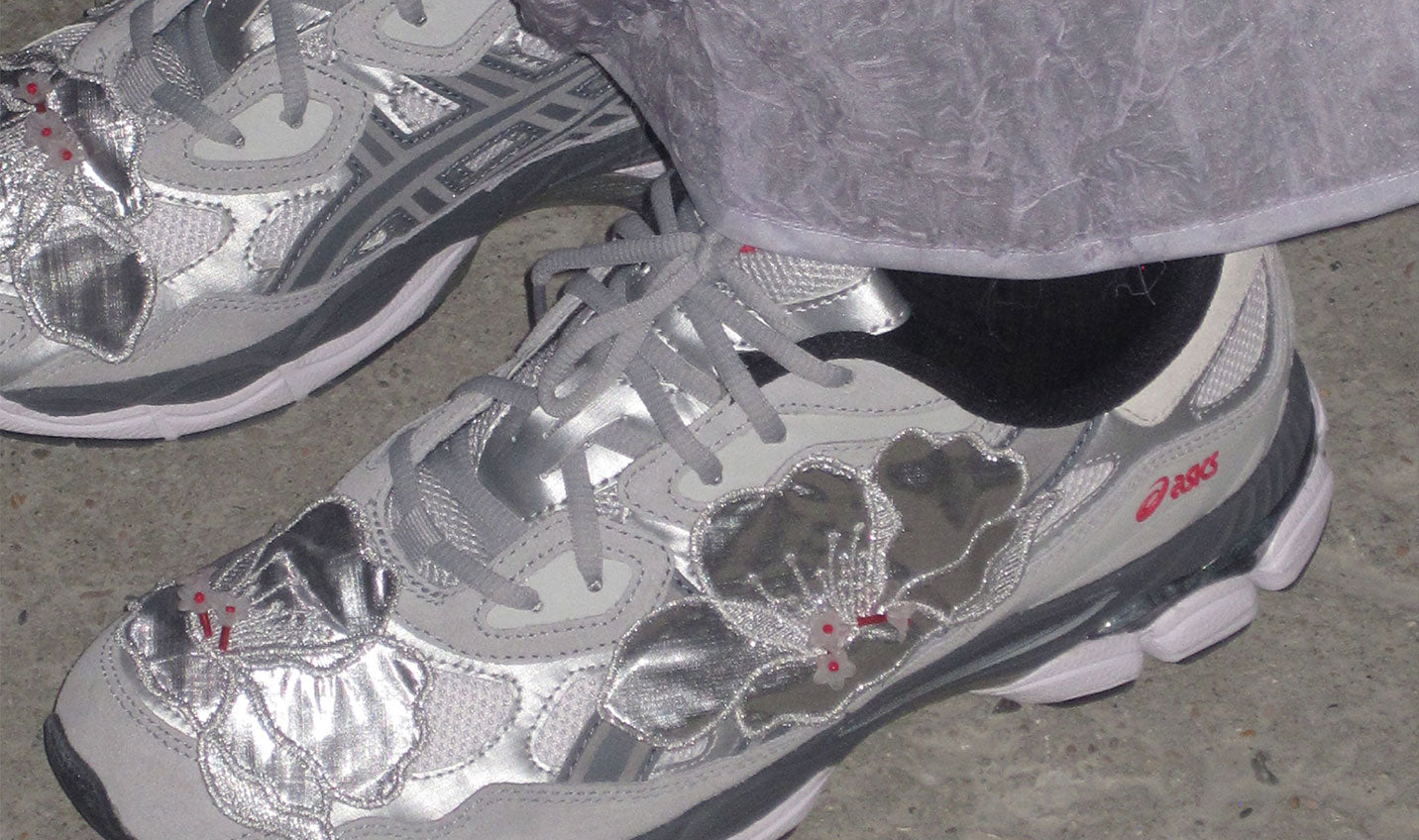 ASICS x DSM