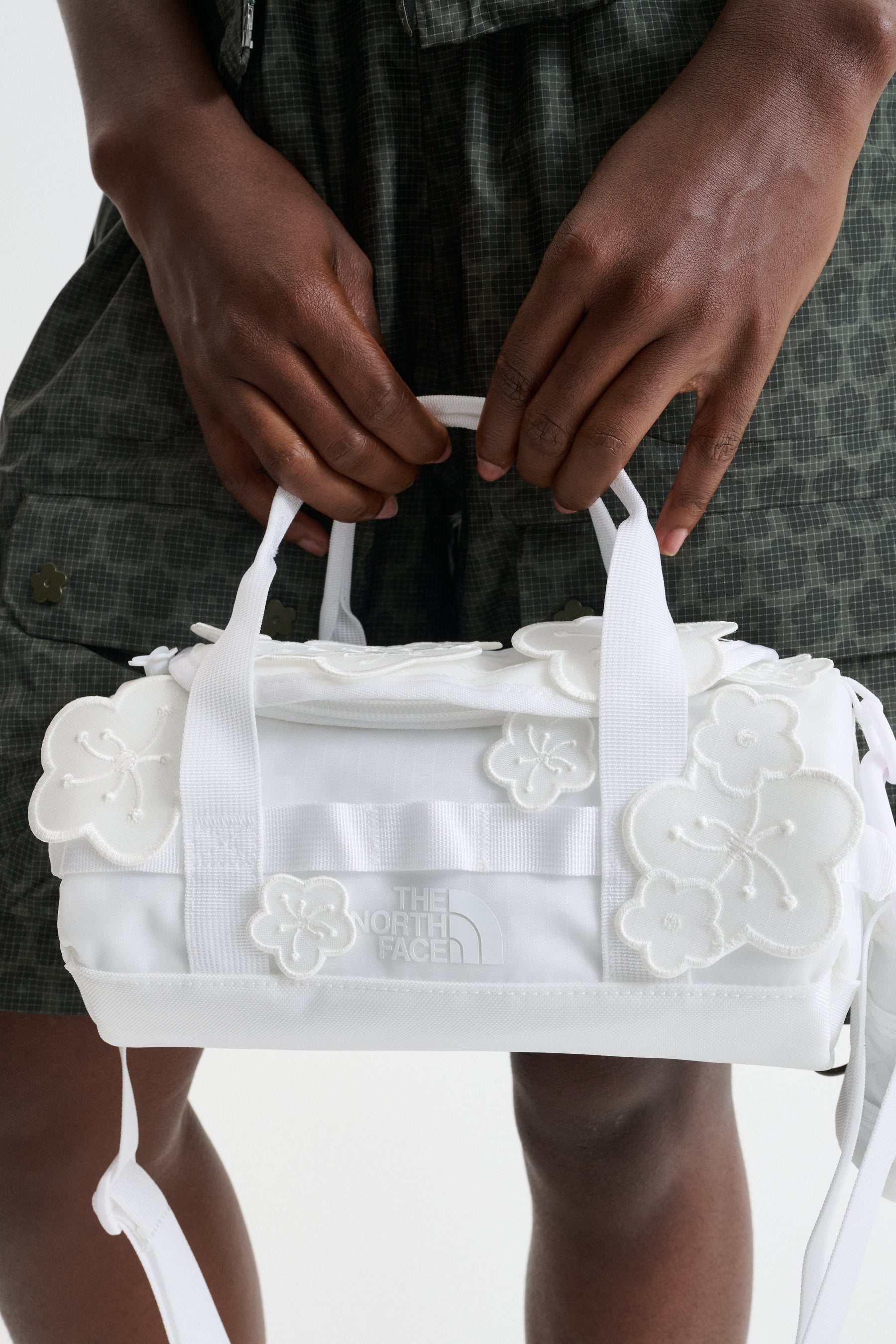 cecilie bahnsen ミニバッグ　ニットバッグ THE NORTH FACE X CECILIE BAHNSEN MARIA CLUTCH | BAG NYLON | WHITE