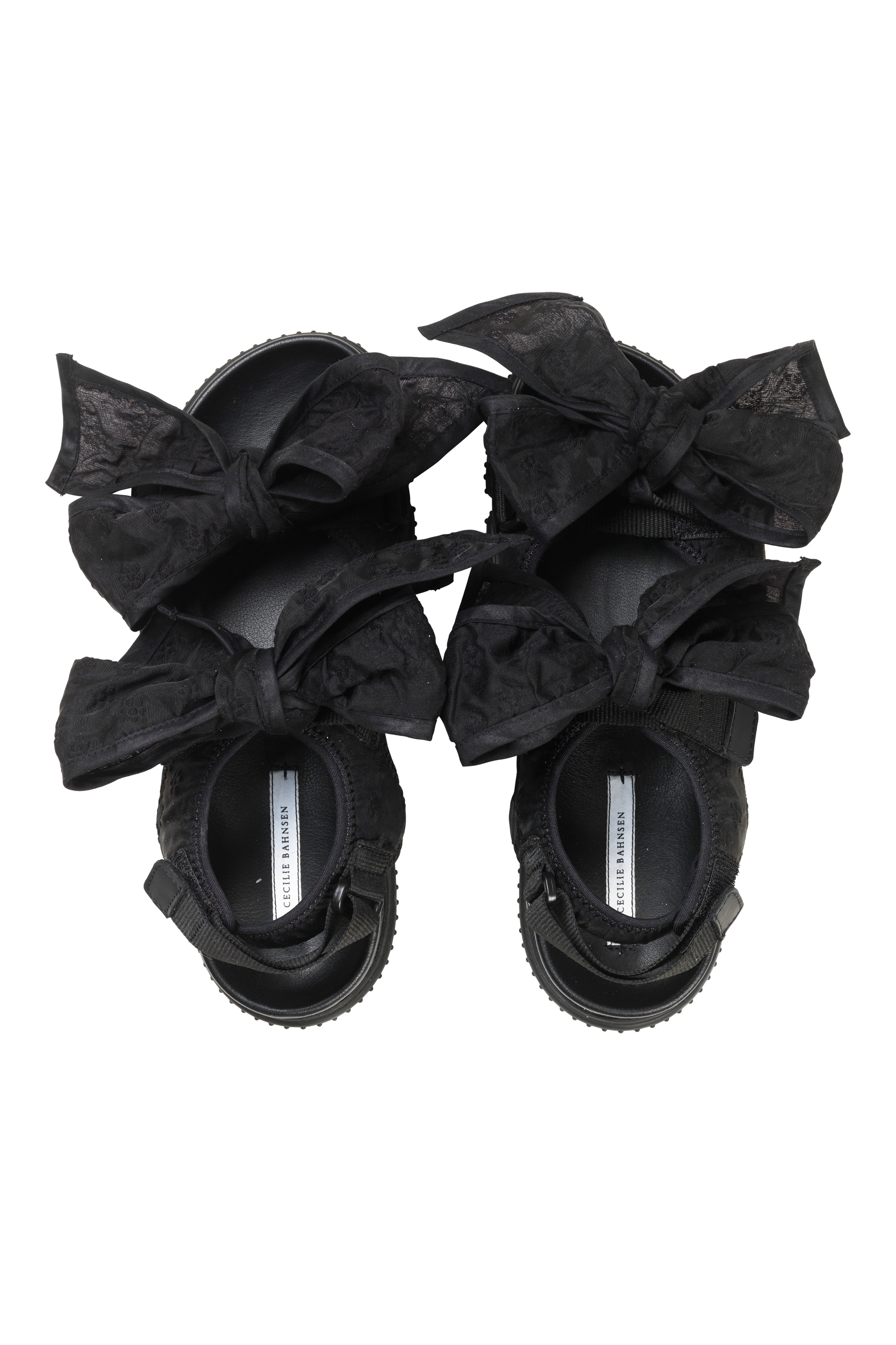 Valeria Sandal Black/Black