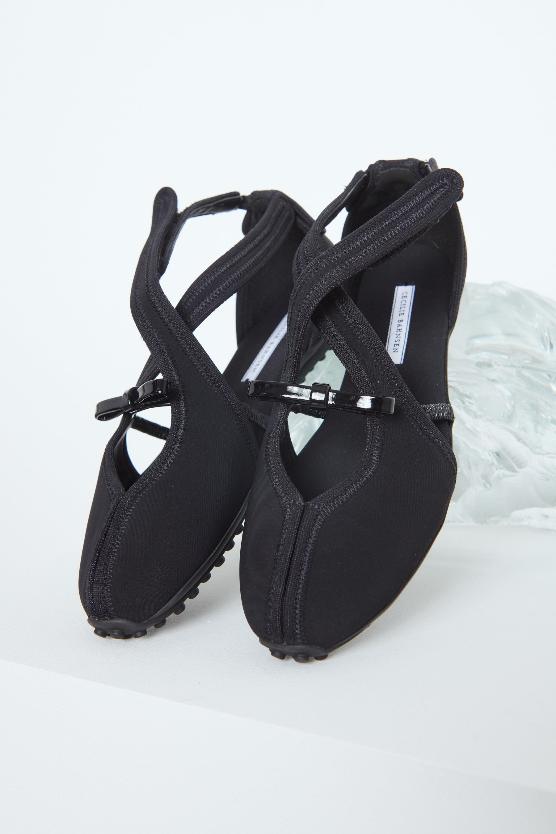 SIA | FLAT NEOPRENE BLACK